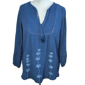 Johnny Was Calme blue organic cotton gauze embroidered tunic top, size 6